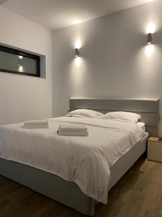 ホテル Modern House シゲトゥ・マルマツィエイ エクステリア 写真