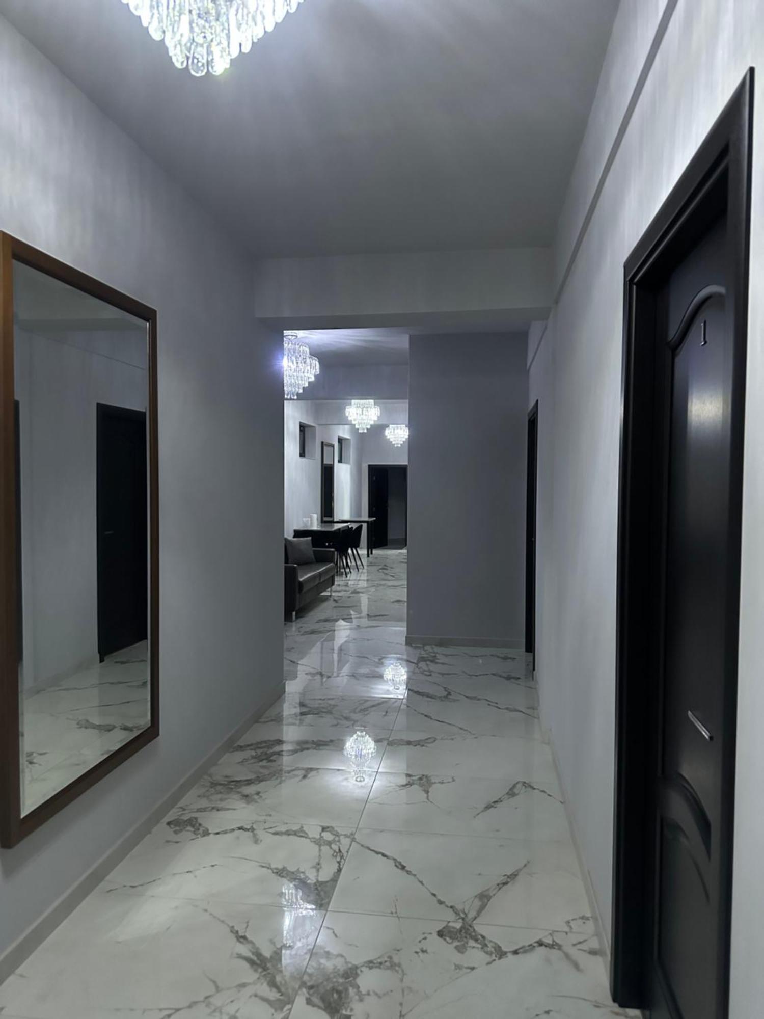 ホテル Modern House シゲトゥ・マルマツィエイ エクステリア 写真